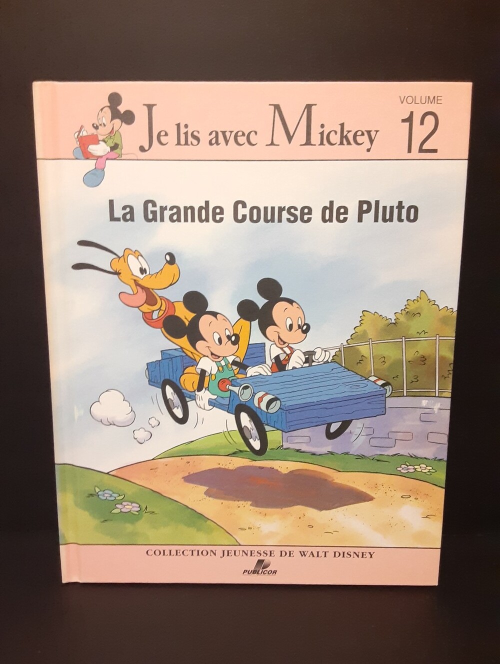 Vintage 1991 French Walt Disney La Grande Course de Pluto Book Volume 12